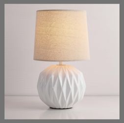 Somniferous White Ceramic Table Lamp, Geometric Textured Small Bedside Lamp With Linen Shade, Mid Century Modern Nightstand Lamp For Bedroom Living Ro
