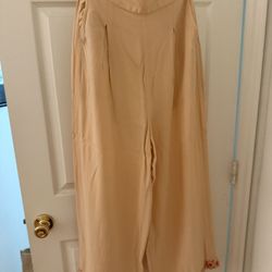 Clothes 4 Sale! Scroll Through 🩷