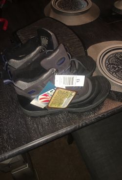 Khombu waterproof boots