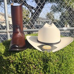 Bota Con Sombrero 
