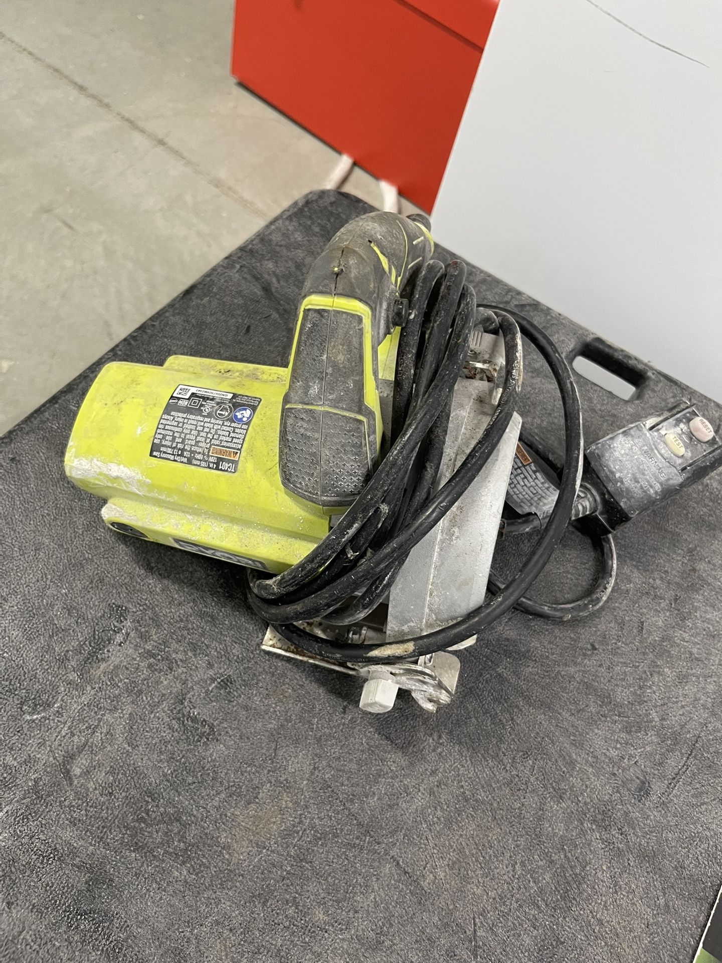 Tile Saw