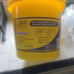 HOT MELT ADHESIVE PELLETS