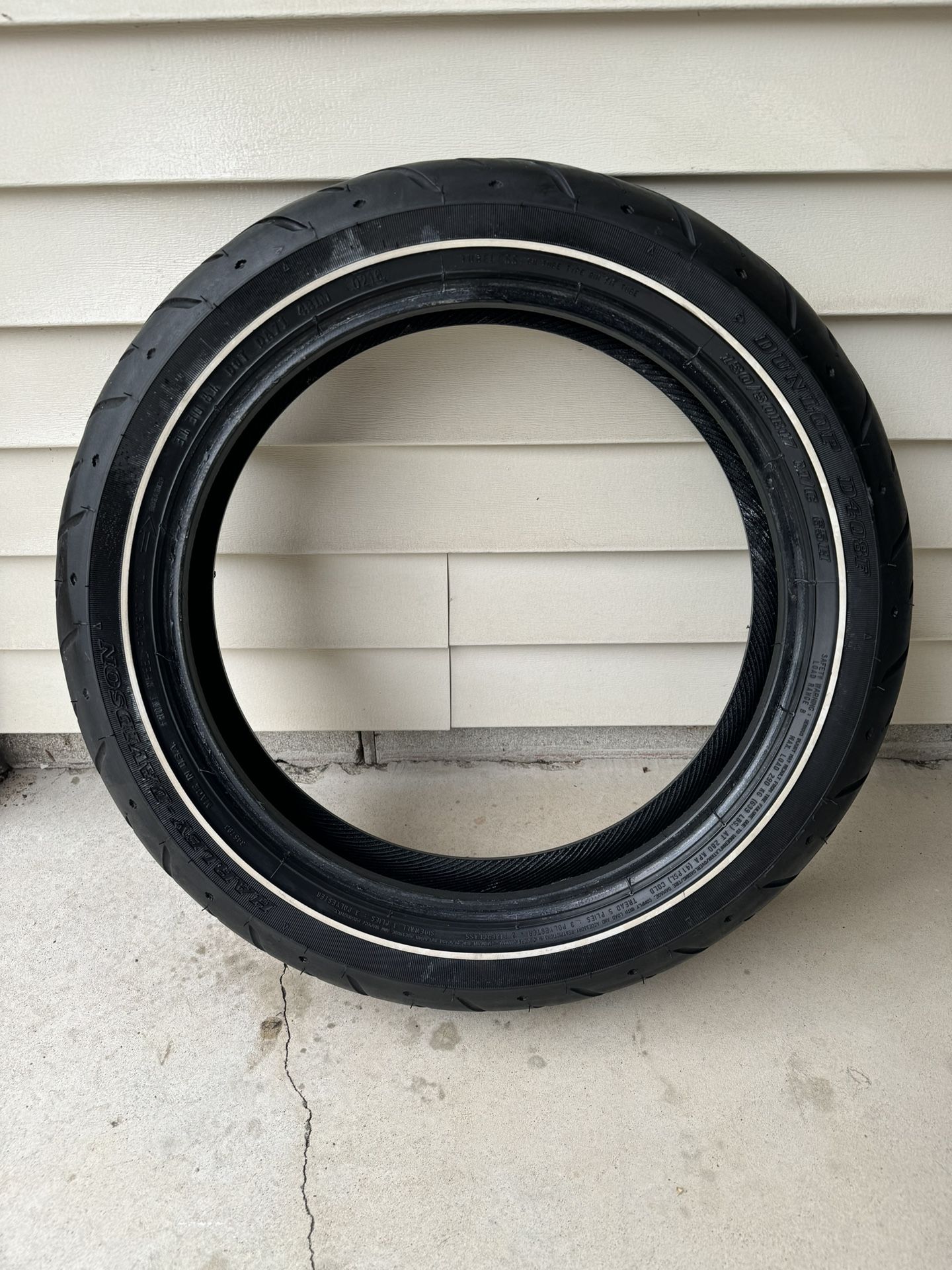 Like New Dunlop Harley Davidson Motorcycle Tires