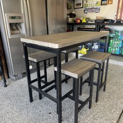 Small Dining Table & Chairs