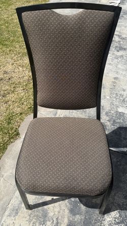 METAL BANQUET CHAIRS!!!!