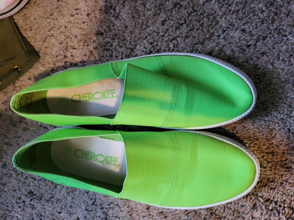Women's LIME GREEN Slip On Shoes...size 7.5