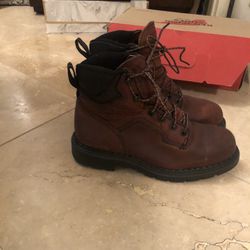 Work Boots-Red Wing Y2326 Women’s Supersole 6-Inch Boot $75 OBO!!!