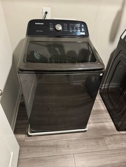 Like New Samsung Washer And Electric Dryer