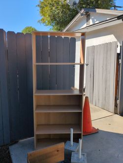 Bookshelf - Athena Ct Riv., 92507