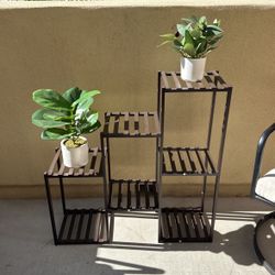 Brand New Potter Plant Stand 