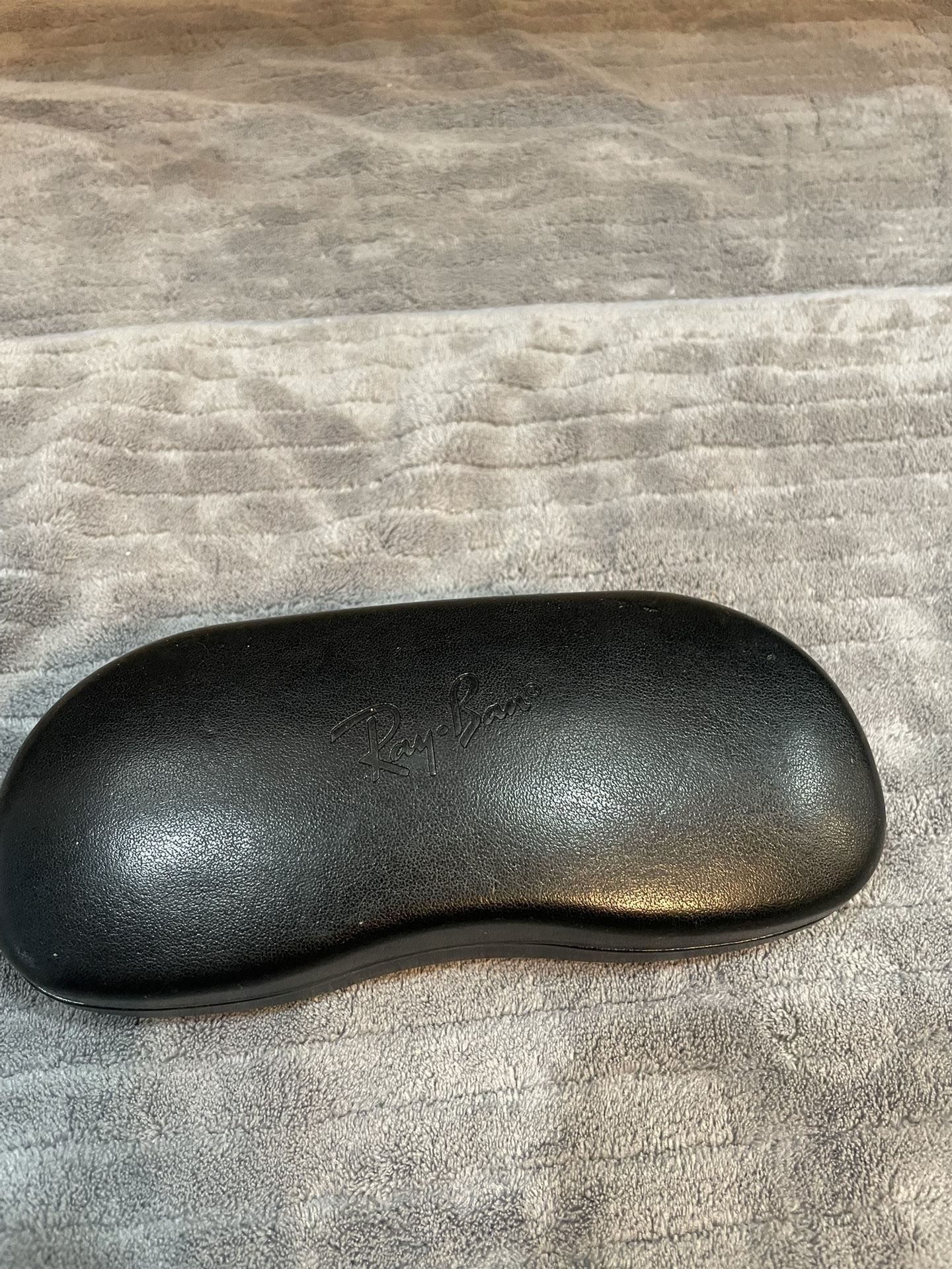 Ray-Ban Sun Glasses Eyeglasses Hard Shell Black Hard shell Case Only