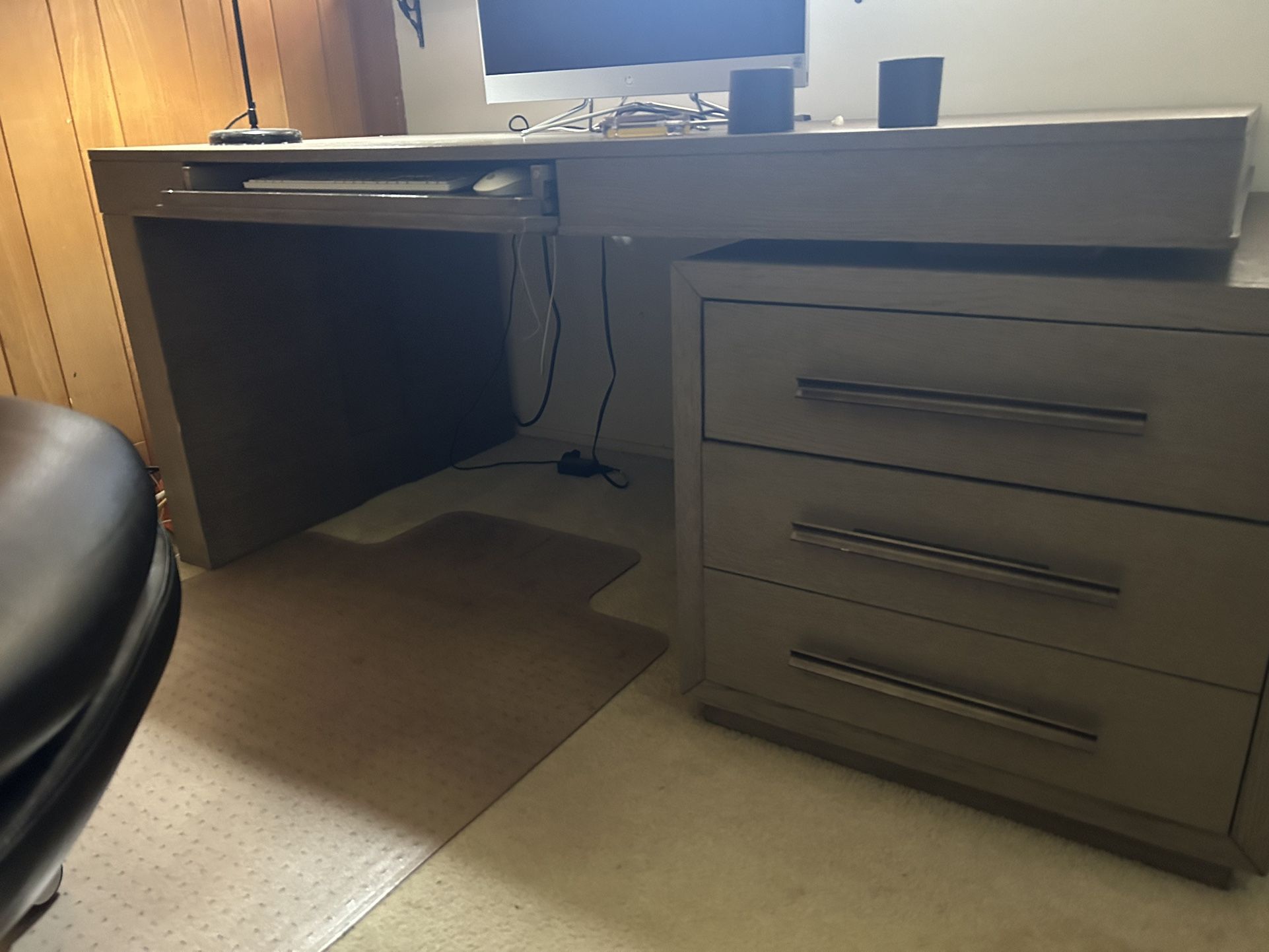 Stunning Free Parker House Desk Ensemble