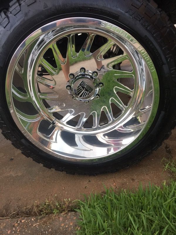Specialty Forged wheels 24x14 8x170 polished rims and tires