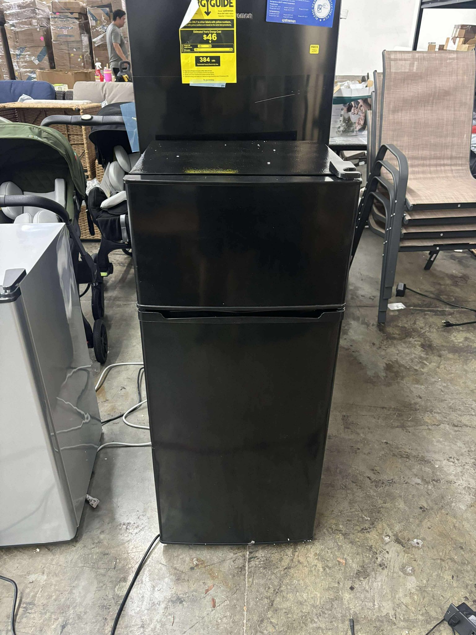 4.5 Cu.ft Small Refrigerator Mini Fridge with Double Door 3 Removable Glass Shelves Black(damage not effected to use)