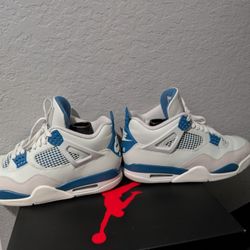 Jordan IV military blue size 9