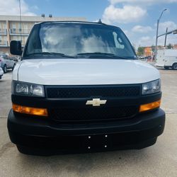 2019 Chevrolet Express 2500