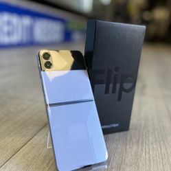 Samsung Galaxy Z Flip 4 5G (Unlocked)