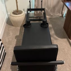 Pilates Machine 