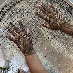 Henna Artist for All Occasions