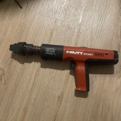 Gun HILTI 