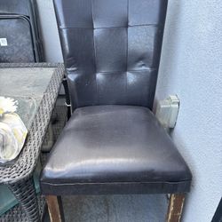 2 Dining Room Chairs