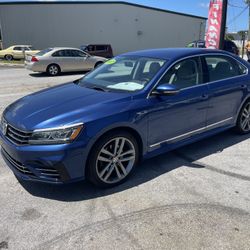2017 Volkswagen Passat R-line