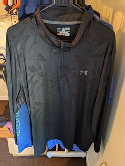 Men's Under Armour 2XL Lightweight heat gear pullover