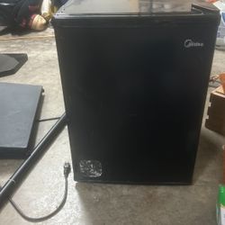 Mini Fridge