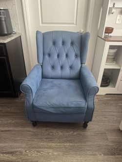 Mid Century Wingback Recliner Chair for Adults.