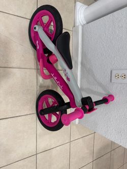 Chillafish Bmxie 2 Bicicleta de Equilibrio Ligera, para Niños de 2 a 5 Años, Llantas sin Aire de 12", Rosa. Good condition
