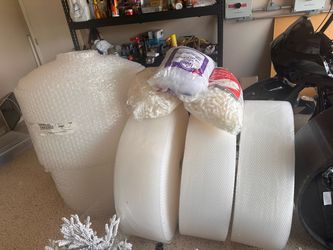Bubble Wrap / Packing Materials