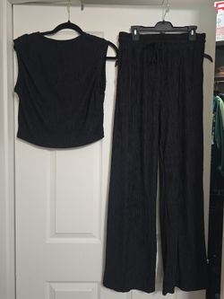 Elegant black outfit