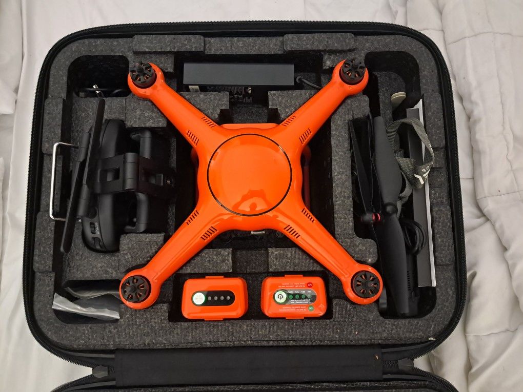 Autel ROBOTICS Drone