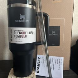 Stanley H2.0 Quencher Flowstate Tumbler 40 OZ - Black - NEW 