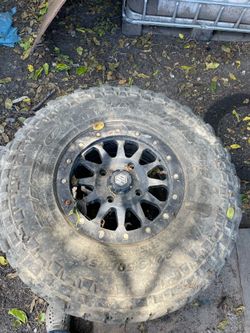 HD Can am wheels with nitto trail grapplers