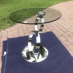 Chicago Chromosome Pedestal Table, Side Table, Lamp table, Kesterport Rings 