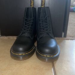 Dr.Martens