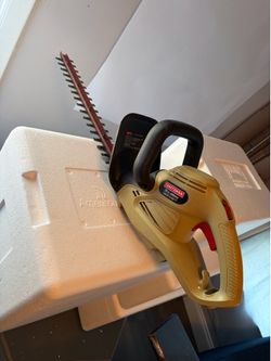 Craftsman Electric Hedge Trimmer