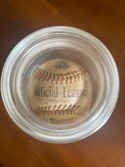 1966 Giants team signed ball