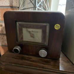 Antique Radio