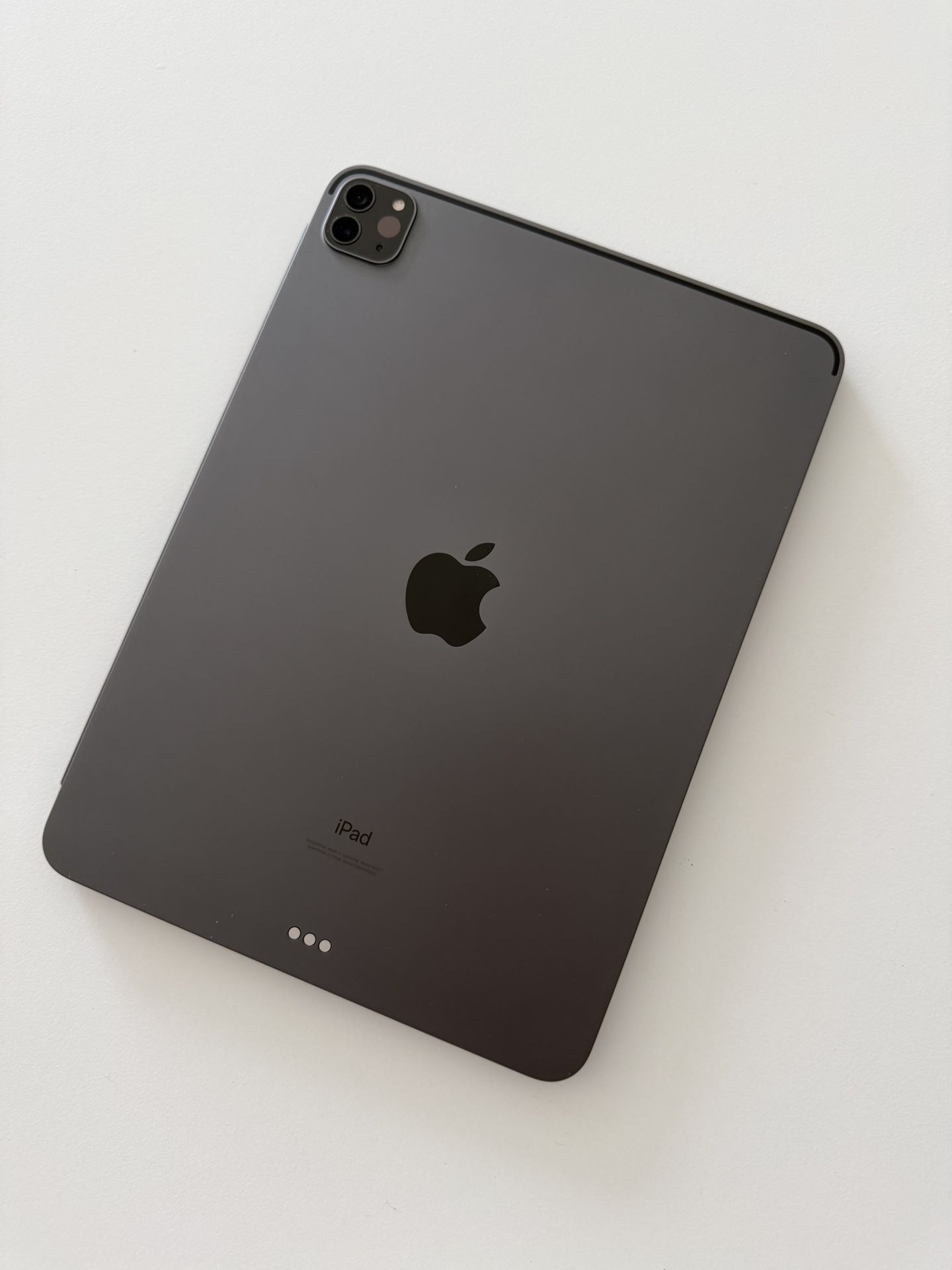 Apple iPad Pro 11-inch (128GB, Wi-Fi) – Space Gray