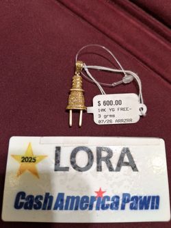 10K Yellow Gold Electric Plug Pendant