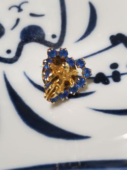 Vintage Cherub Angel Heart Brooch Sapphire Blue Rhinestone Gold Tone Tac Pin