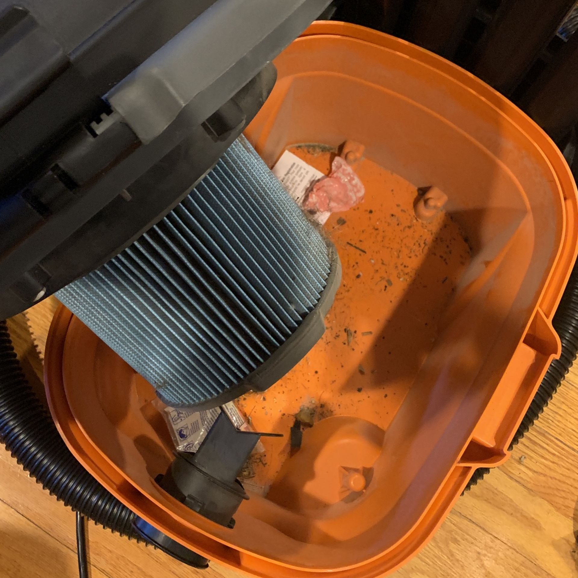 Uninitiated Shop Vac