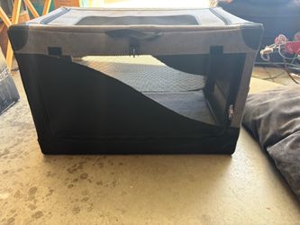 Soft-Sided Collapsible Pet Crate