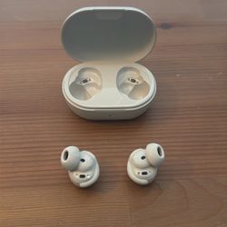 Bose Quiet Comfort 4 Earbuds