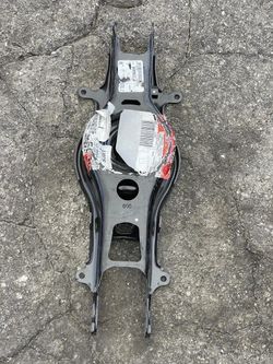 Rear Passenger Side Suspension Lower Control Arm - GM ()2018-2022 chevy camaro
