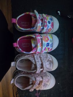 Girl shoes size 8
