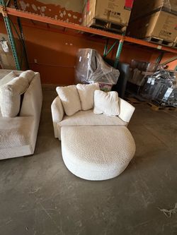 Oversize a chair with Ottoman storage