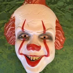 Plastic Pennywise Mask 